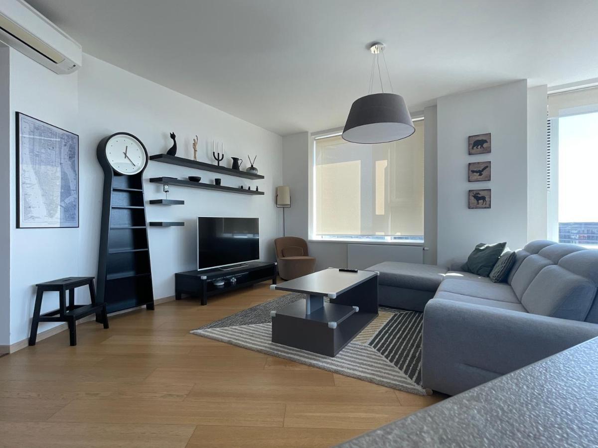 Sag Panorama Apartment 3 Rooms 19Th Floor Great View Free Parking Μπρατισλάβα Εξωτερικό φωτογραφία