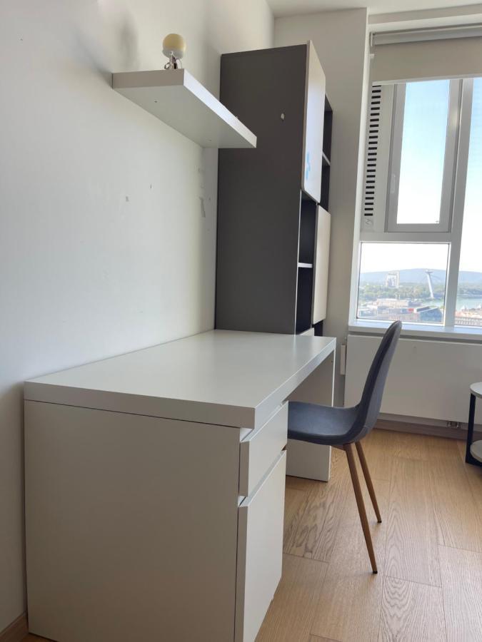 Sag Panorama Apartment 3 Rooms 19Th Floor Great View Free Parking Μπρατισλάβα Εξωτερικό φωτογραφία