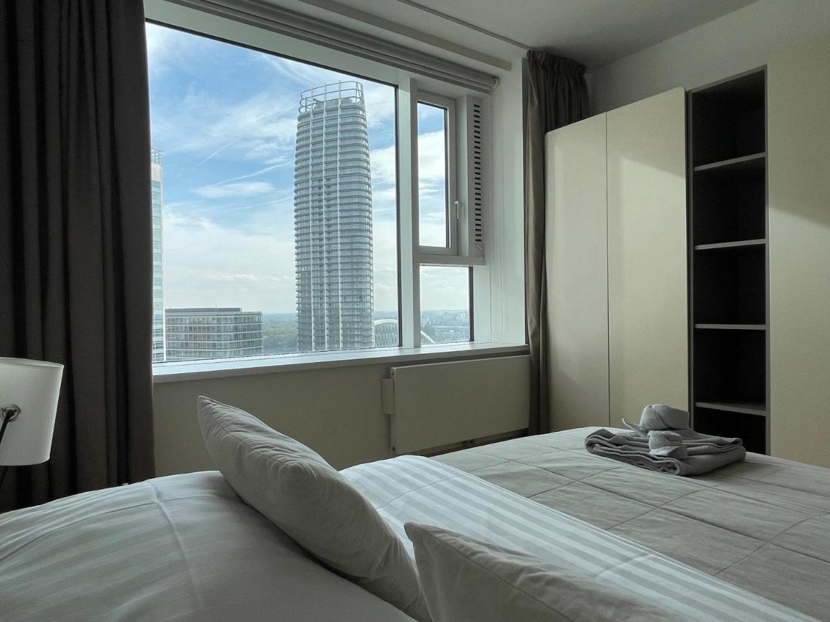 Sag Panorama Apartment 3 Rooms 19Th Floor Great View Free Parking Μπρατισλάβα Εξωτερικό φωτογραφία